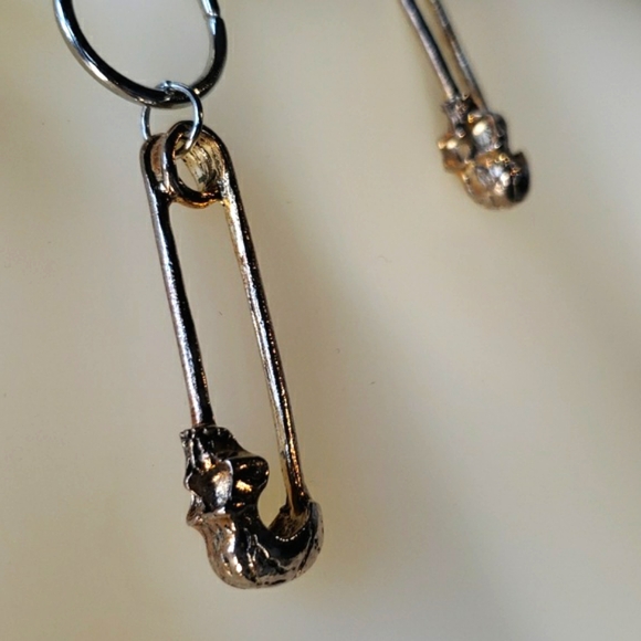 Silver gold skull punk goth emo safety pin choker necklace - Picture 3 of 10